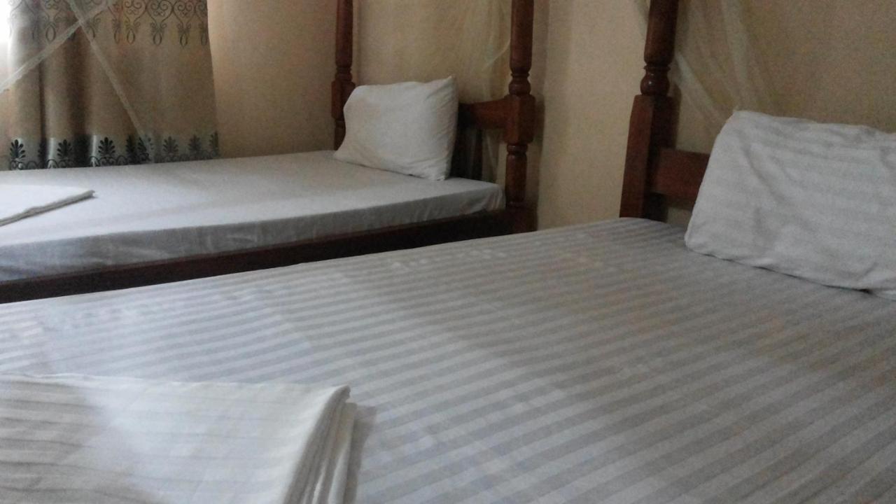 Rock Shadow Hotel Koboko Dış mekan fotoğraf
