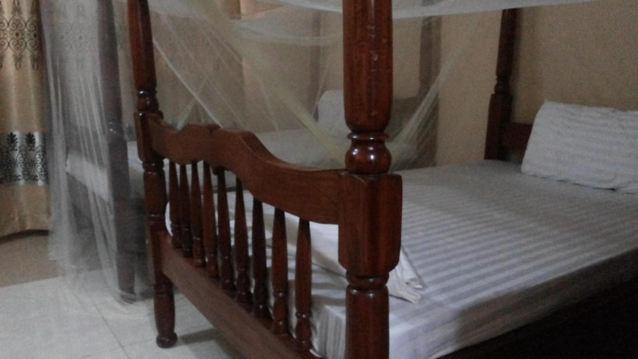 Rock Shadow Hotel Koboko Dış mekan fotoğraf