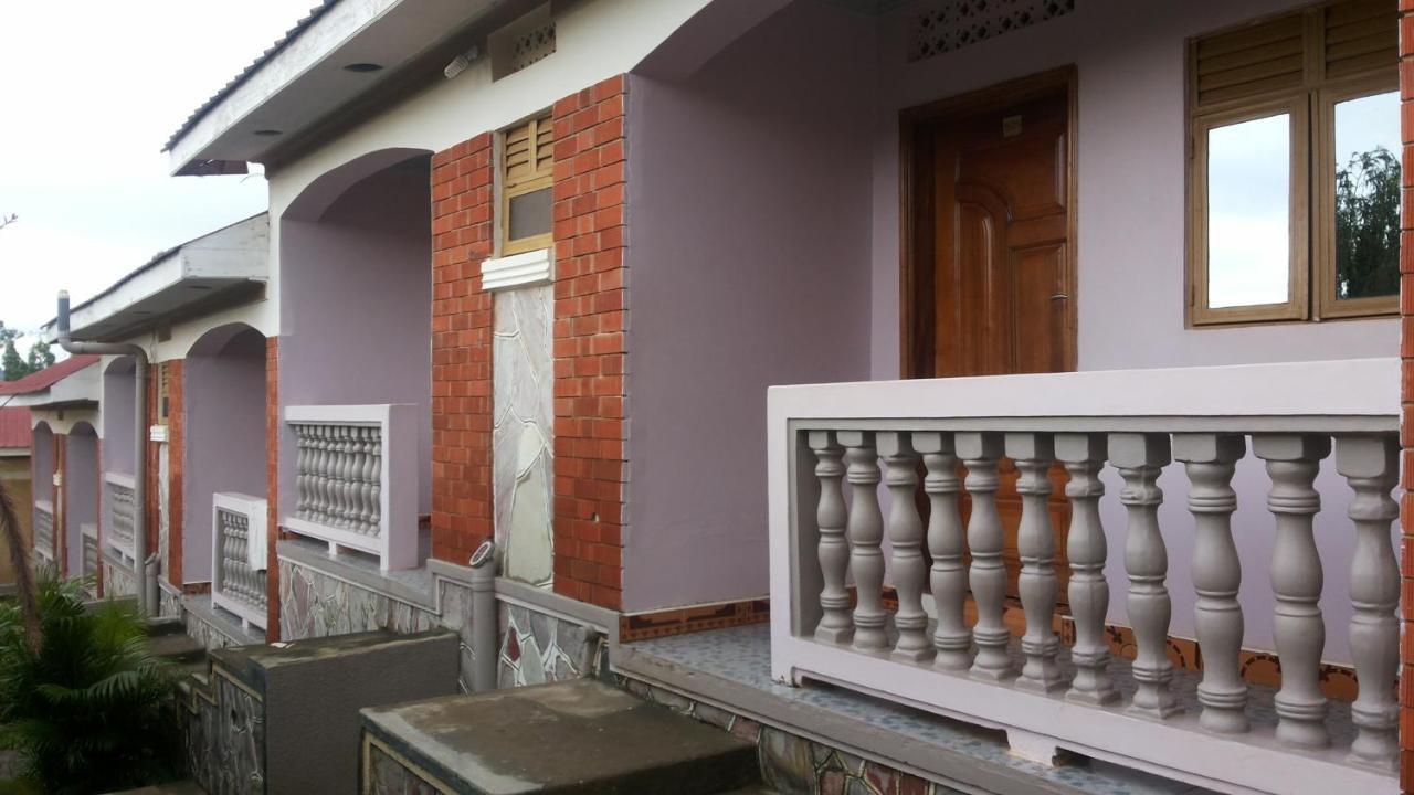 Rock Shadow Hotel Koboko Dış mekan fotoğraf